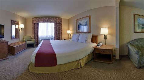 holiday inn express bishop ca